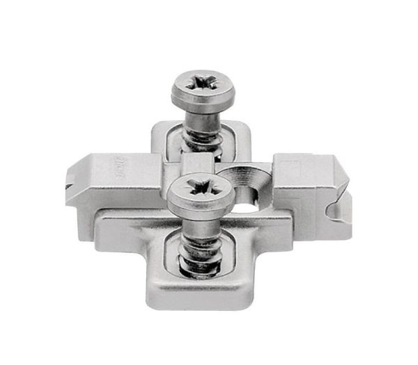 BLUM CLIP keresztrögzítő alátét, elsődleges csavaros rendszer, VN: hosszú furat, távolság 0 mm